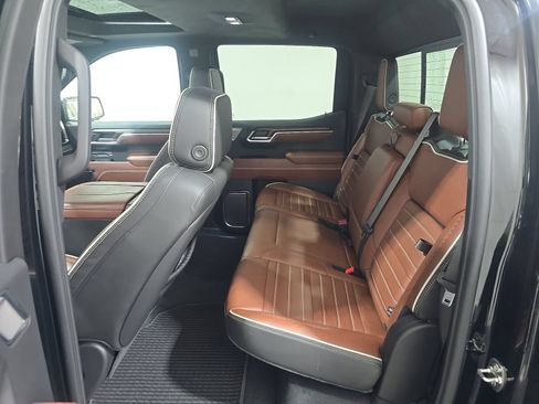 Used 2026 GMC Sierra 1500 Denali Ultimate AWD/4WD image 13