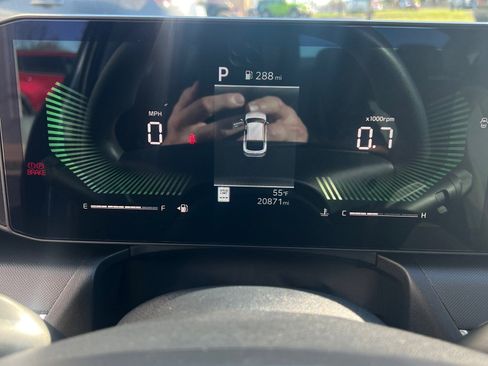 Used 2025 Kia K4 LXS image 27