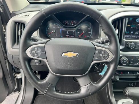 Used 2016 Chevrolet Colorado LT w/ LT Convenience Package AWD/4WD image 16