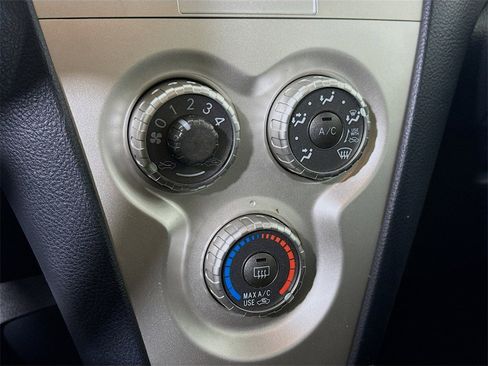 Used 2007 Toyota Yaris Sedan image 6