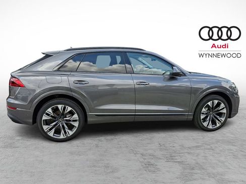 Certified 2025 Audi Q8 Premium Plus w/ Premium Plus Package AWD/4WD image 7