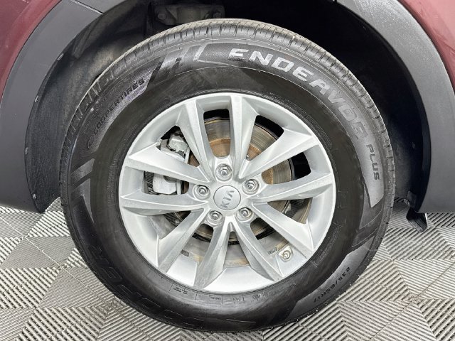 Used 2017 Kia Sorento FWD w/ LX Convenience Package image 30