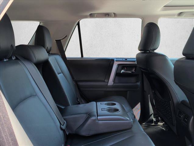 Used 2022 Toyota 4Runner Limited AWD/4WD image 26
