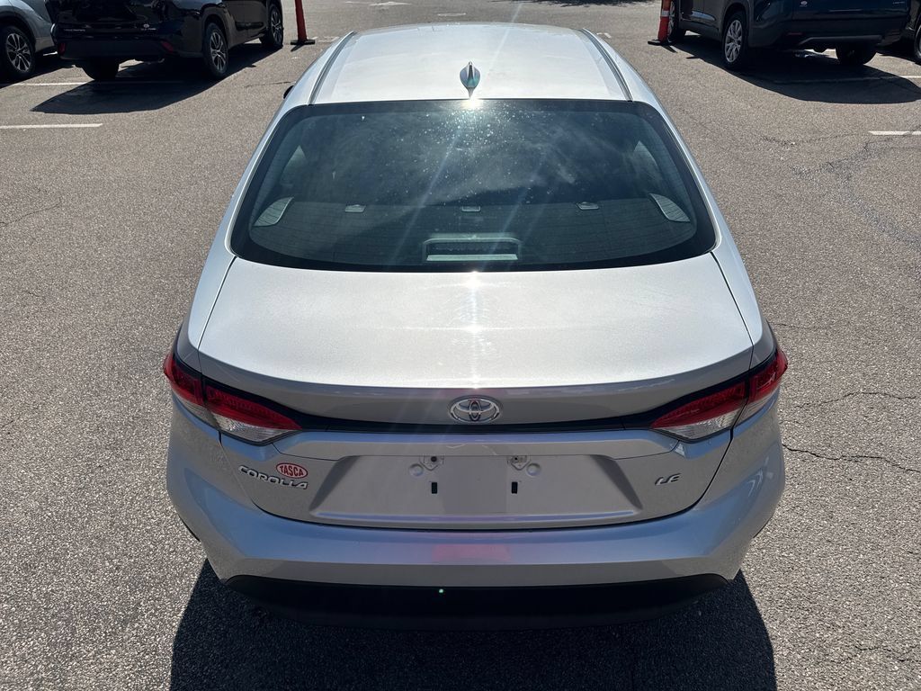Used 2024 Toyota Corolla LE FWD image 6