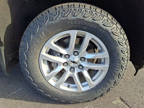 Used 2022 Chevrolet Silverado 1500 RST image 9