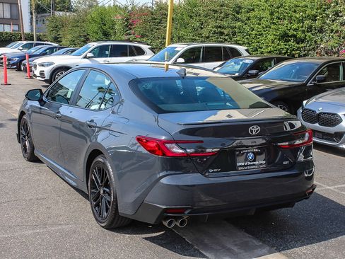 Used 2026 Toyota Camry SE FWD image 6