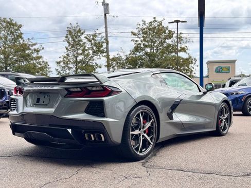 Used 2023 Chevrolet Corvette Stingray Premium Cpe w/ Z51 Performance Package RWD image 6