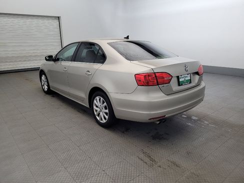 Used 2013 Volkswagen Jetta SE FWD image 5