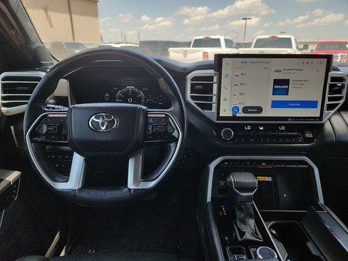 Used 2023 Toyota Tundra Platinum AWD/4WD image 10