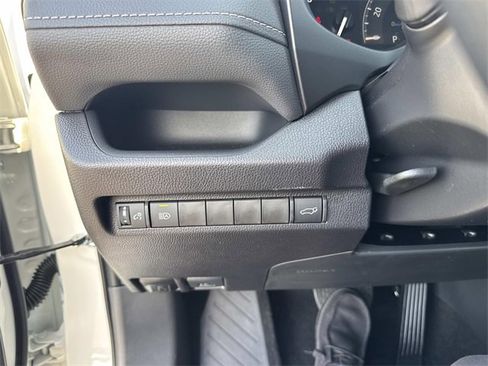 New 2025 Toyota RAV4 XLE image 30