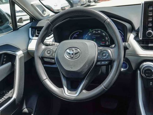 Used 2020 Toyota RAV4 Limited w/ Carpet Mat Package AWD/4WD image 14