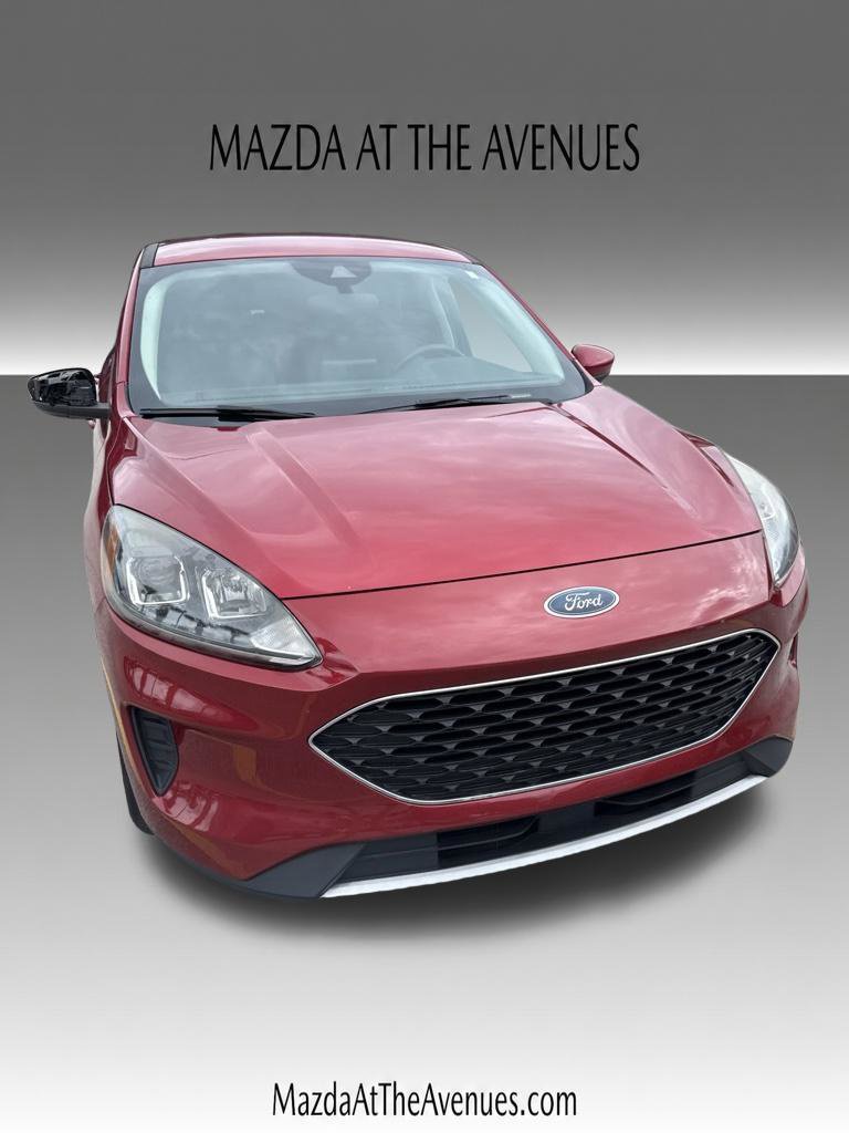 Used 2020 Ford Escape SE FWD image 6