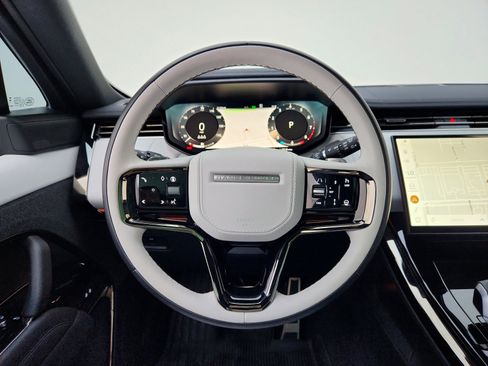 Used 2025 Land Rover Range Rover Sport Dynamic SE AWD/4WD image 20