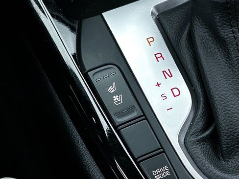 Used 2024 Kia Forte GT-Line w/ GT-Line Premium Package image 8