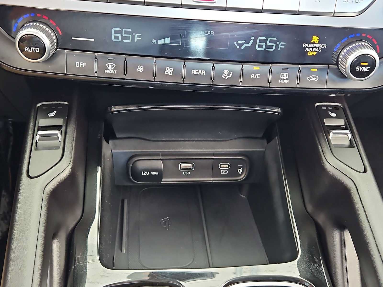 Certified 2024 Kia Telluride S w/ S Sunroof Package FWD image 30