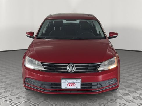 Used 2016 Volkswagen Jetta SE FWD image 6
