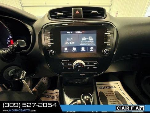 Used 2018 Kia Soul + FWD image 18
