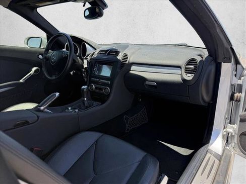 Used 2005 Mercedes-Benz SLK 350 image 12