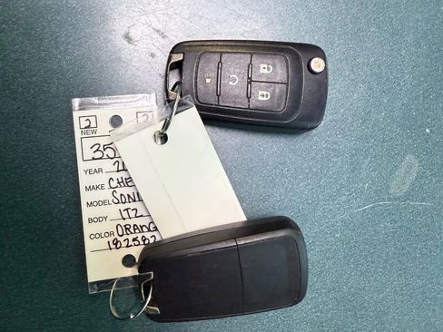 Used 2013 Chevrolet Sonic LTZ image 33