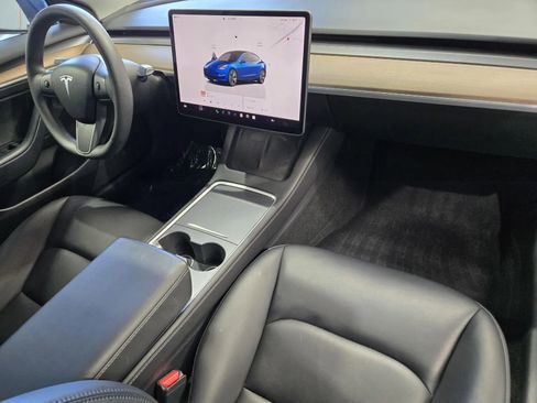 Used 2023 Tesla Model 3 Standard Range RWD image 5