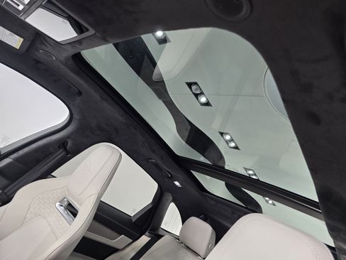 New 2026 Jaguar F-PACE R-Dynamic S AWD/4WD image 9