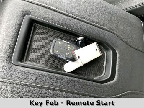 Used 2019 GMC Sierra 1500 SLT w/ SLT Premium Package image 12