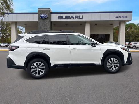 Certified 2025 Subaru Outback Premium AWD/4WD image 7