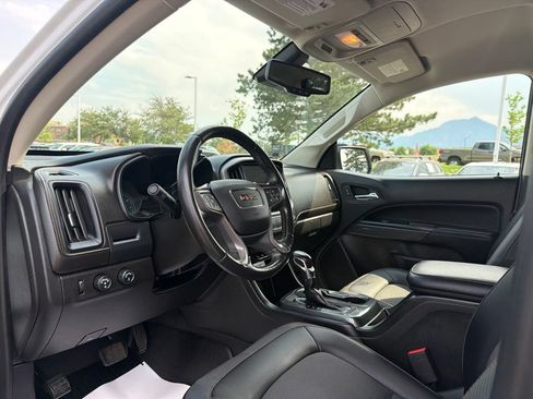 Used 2022 GMC Canyon AT4 w/ Driver Alert Package AWD/4WD image 24