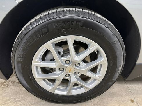 Certified 2023 Chevrolet Equinox LT image 36