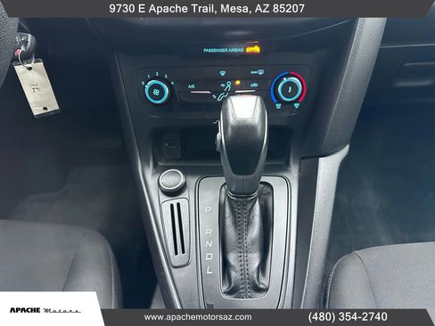 Used 2016 Ford Focus SE image 26