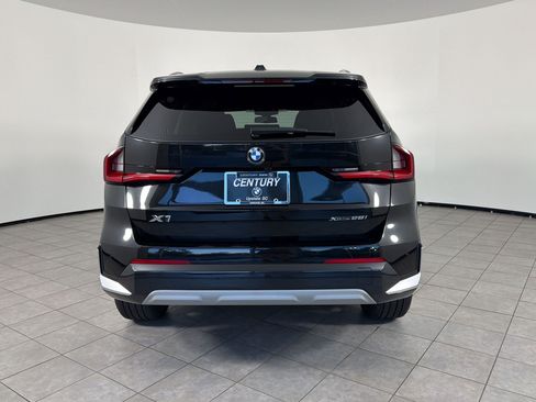 Used 2026 BMW X1 xDrive28i AWD/4WD image 10