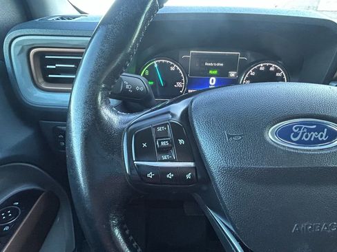 Used 2022 Ford Maverick Lariat image 13