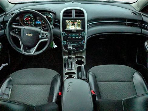 Used 2014 Chevrolet Malibu LT w/ Power Convenience Package image 18