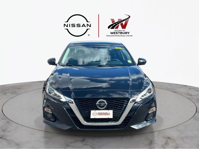 Used 2021 Nissan Altima 2.5 Platinum AWD/4WD image 2