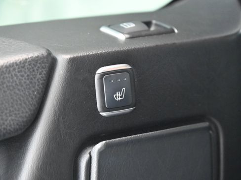 Used 2017 Mercedes-Benz G 550 w/ Night Package image 39