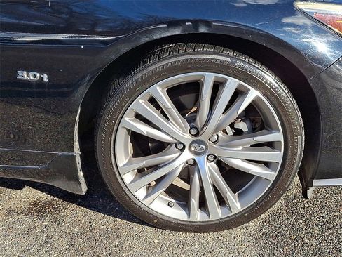 Used 2018 INFINITI Q50 Sport image 9