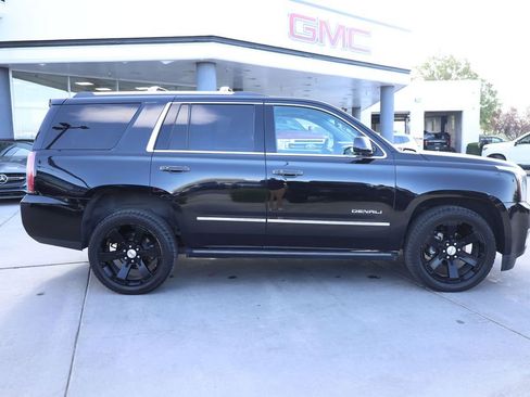 Used 2017 GMC Yukon Denali w/ Enhanced Security Package AWD/4WD image 7