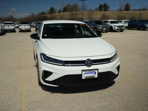 New 2026 Volkswagen Jetta Sport image 2
