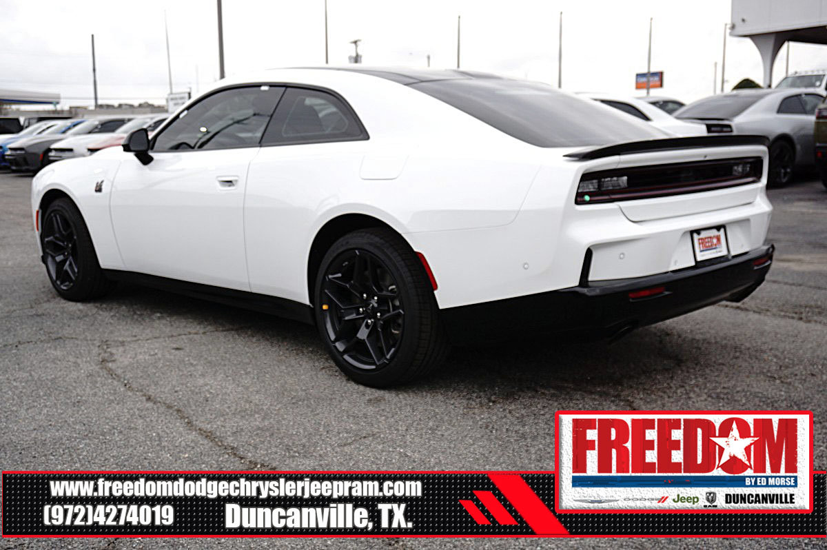 New 2026 Dodge Charger Scat Pack w/ Blacktop Package AWD/4WD image 3