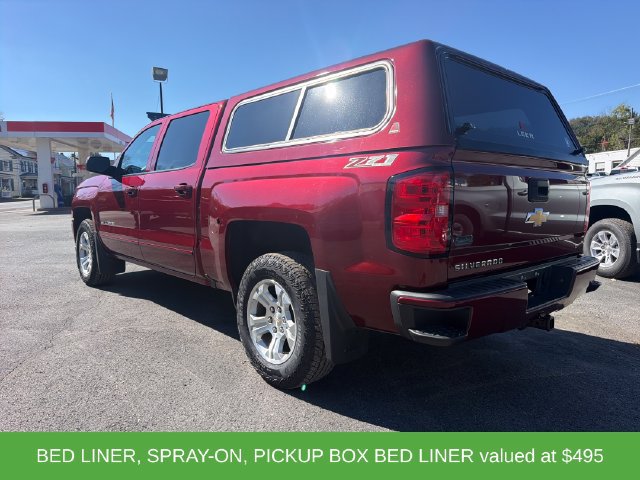 Used 2017 Chevrolet Silverado 1500 LT AWD/4WD image 4