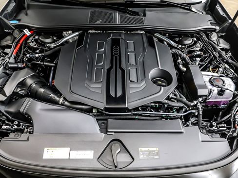 Used 2026 Audi A6 Premium Plus image 11