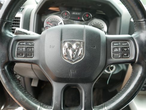 Used 2015 RAM 1500 Lone Star AWD/4WD image 25