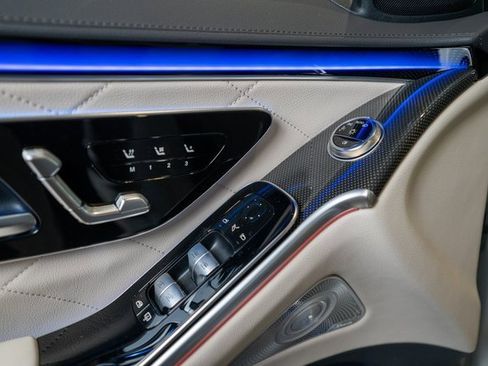 Certified 2025 Mercedes-Benz S 580 4MATIC Sedan image 13