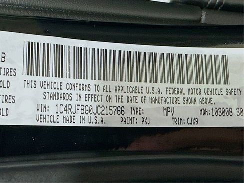 Used 2018 Jeep Grand Cherokee Limited image 26