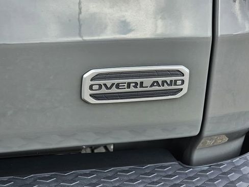 Used 2022 Jeep Gladiator Overland w/ Popular Equipment Package image 29