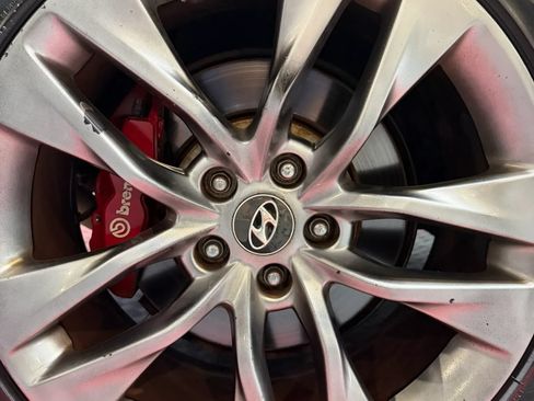 Used 2015 Hyundai Genesis 3.8 RWD image 39