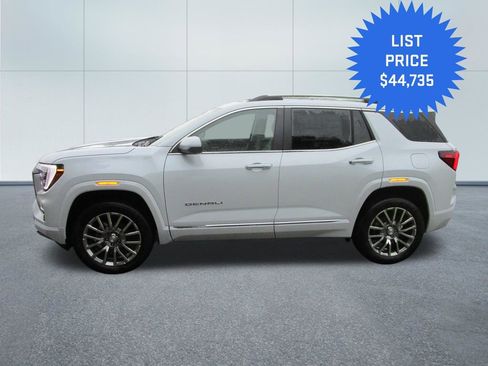 New 2026 GMC Terrain Denali AWD/4WD image 2