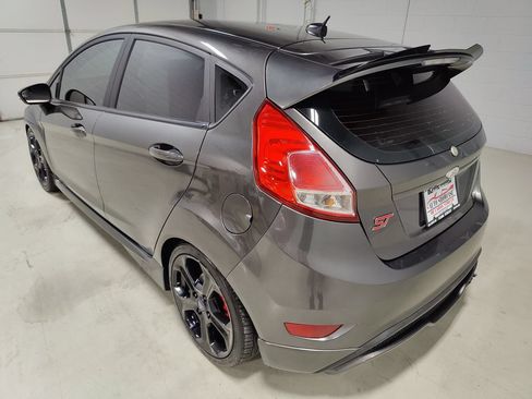 Used 2017 Ford Fiesta ST w/ ST Recaro Package FWD image 19