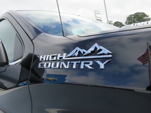 New 2026 Chevrolet Silverado 1500 High Country image 8