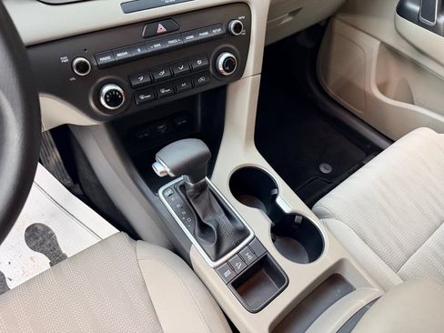 Used 2020 Kia Sportage LX AWD/4WD image 20